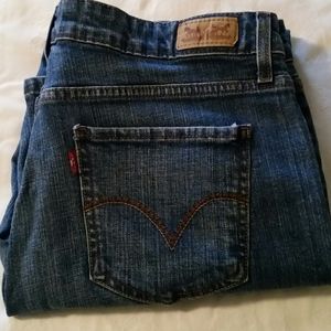 Levi's Mid Rise skinny